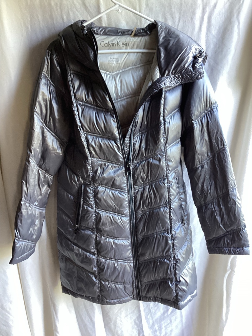 Calvin Klein Women's Metallic Gray Packable Puffer Coat